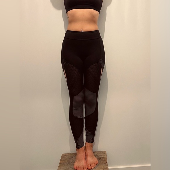 Lululemon Black and Gray Cutout Leggings - Picture 3 of 3